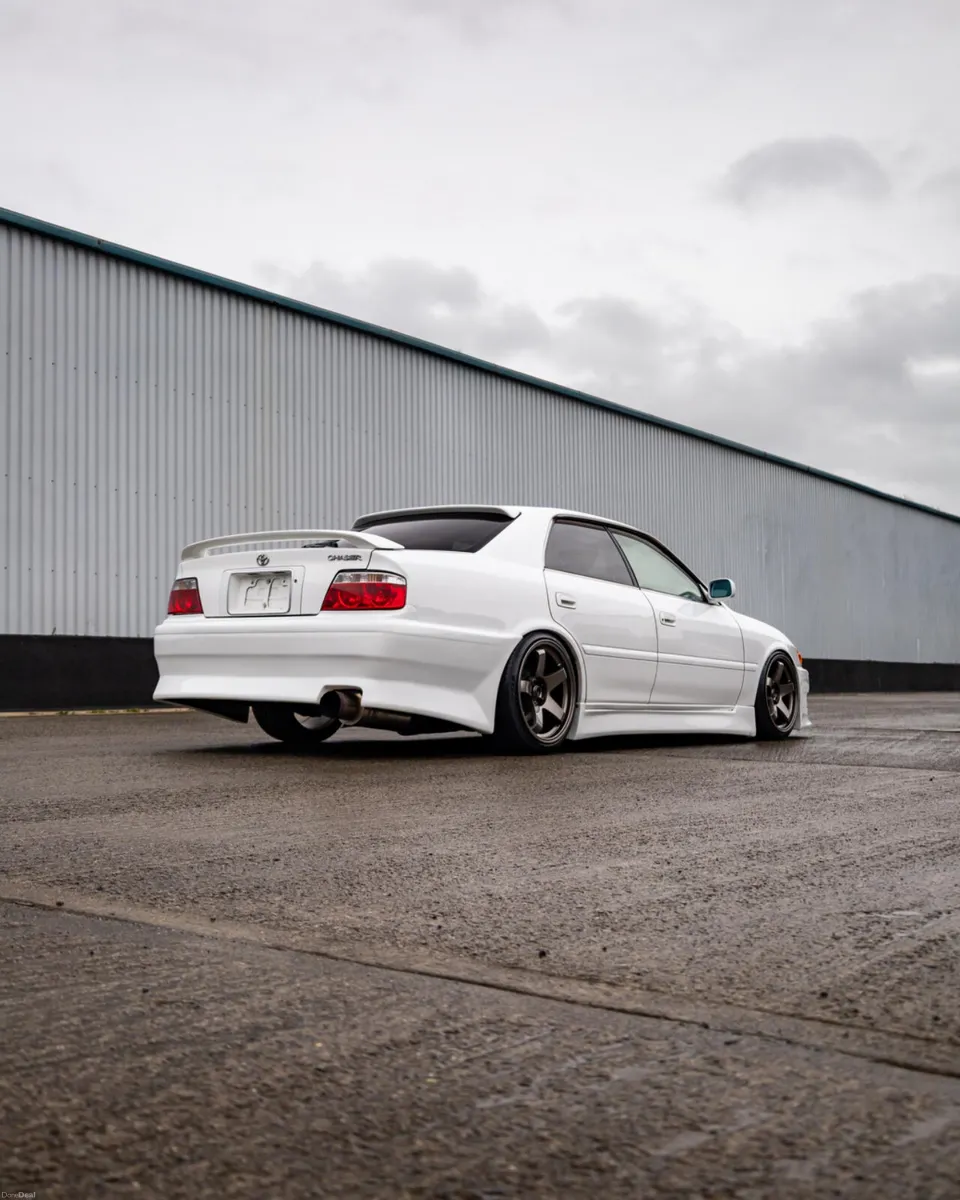 Toyota chaser JZX100 Manual - Image 2