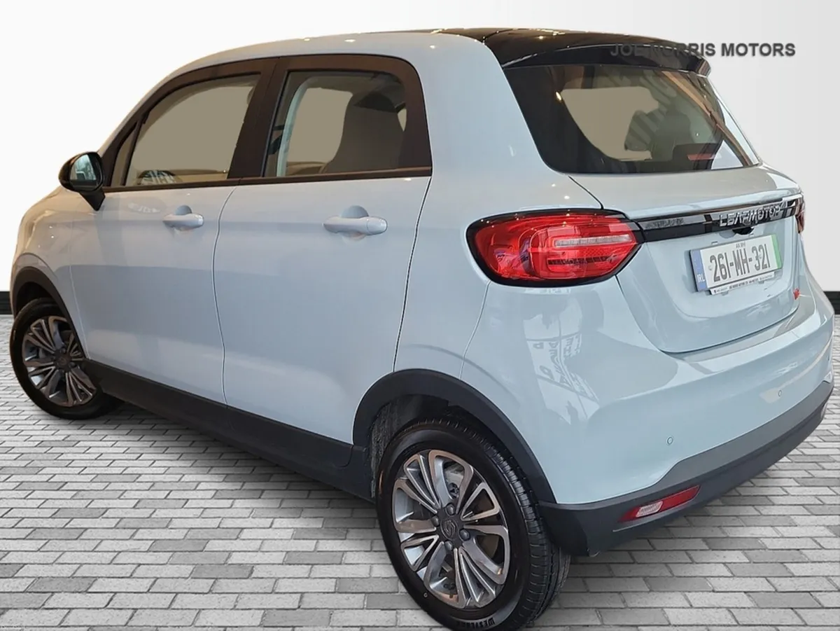 Leapmotor T03 DEMO DESIGN BEV 265KM - Image 4