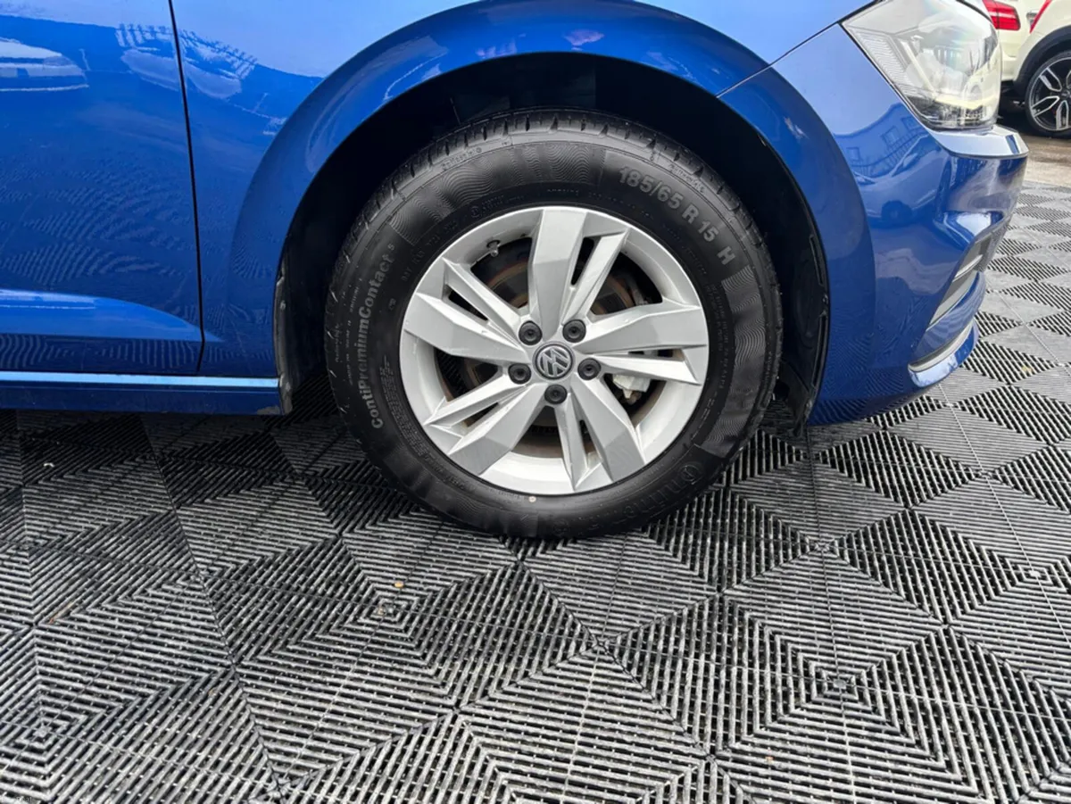 Volkswagen Polo VW Polo 1.0 petrol, auto, loads of - Image 3