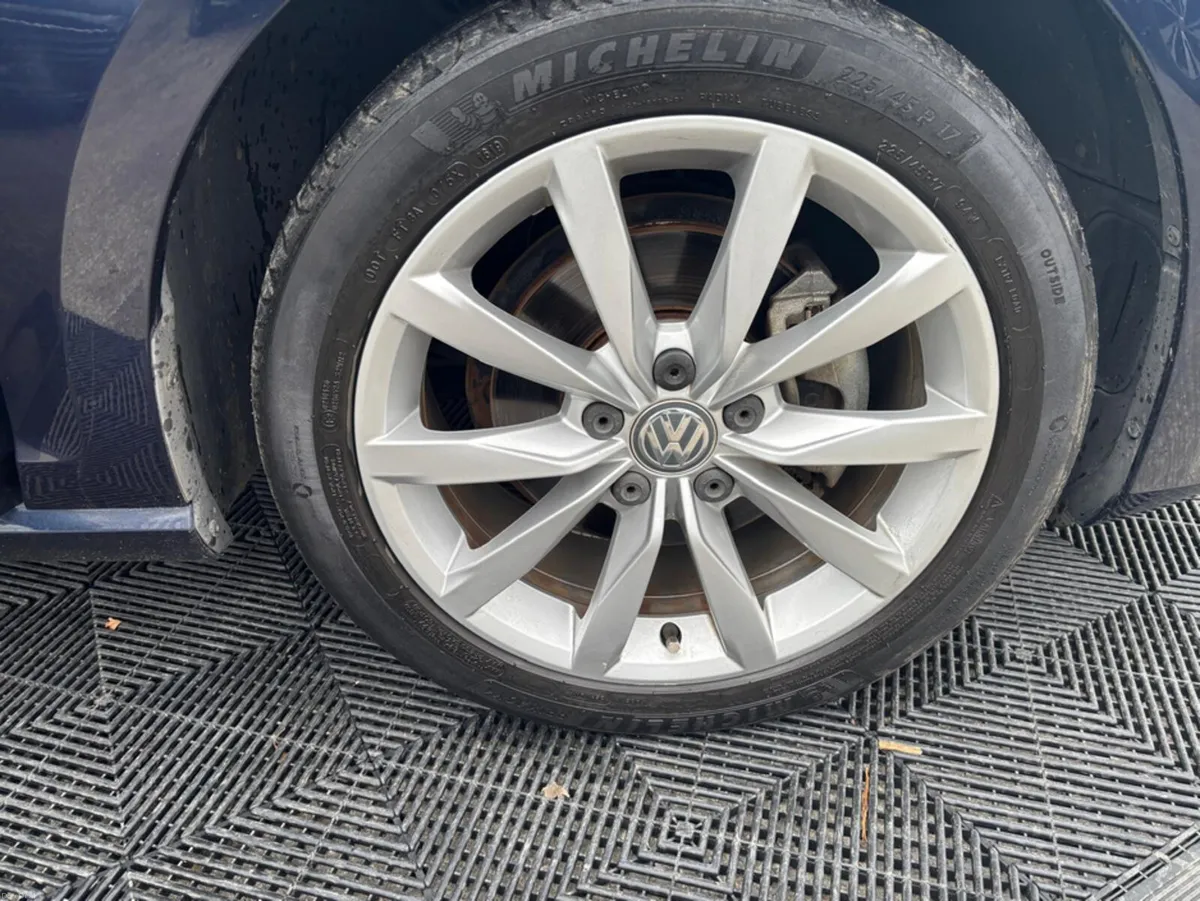 Volkswagen Golf Vw Golf highline 1.4 petrol, auto - Image 3