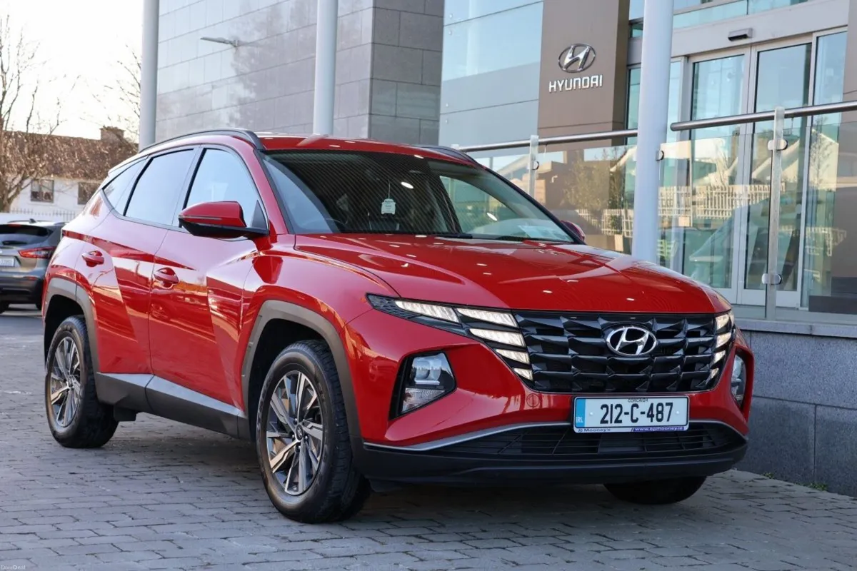 Hyundai Tucson 2WD Executive HEV Auto - Image 3