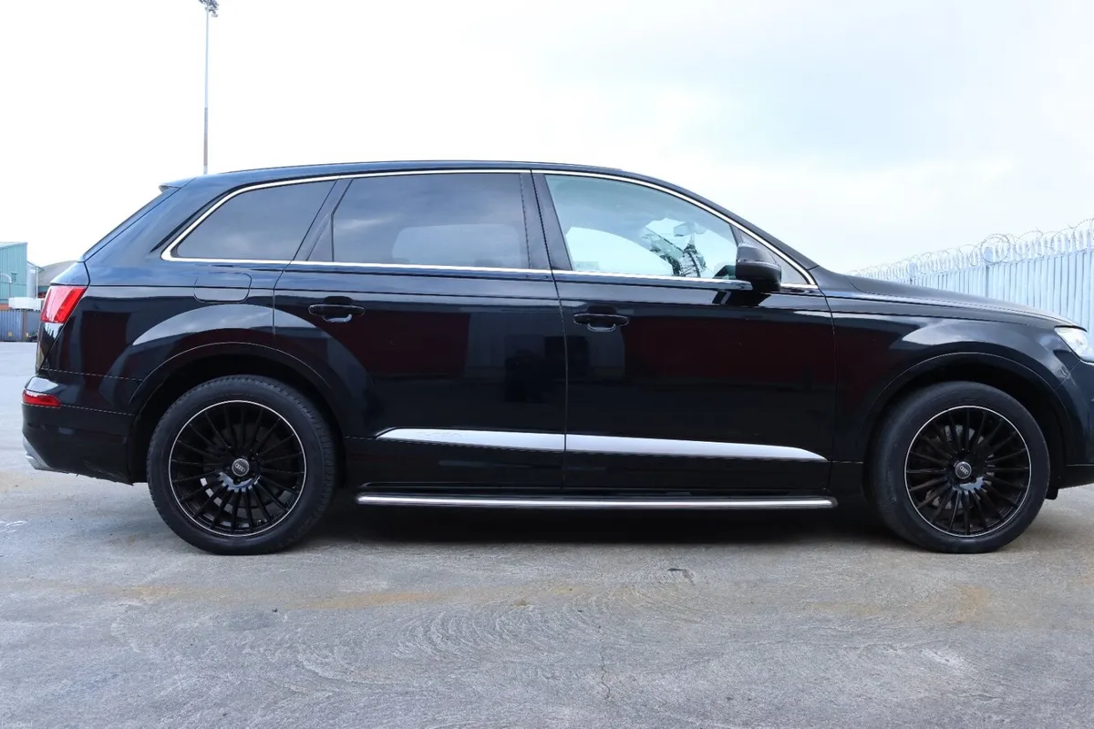 Audi Q7 2016 - Image 3