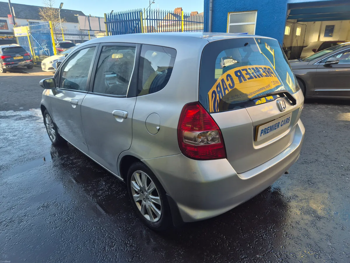 Honda Jazz 2009 - Image 3