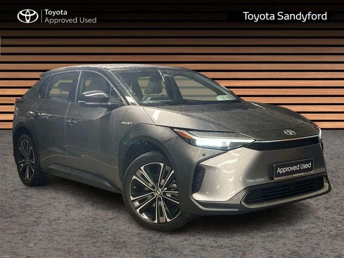 Toyota bZ4X PREMIERE EDITION // PANORAMIC GLASS RO - Image 1