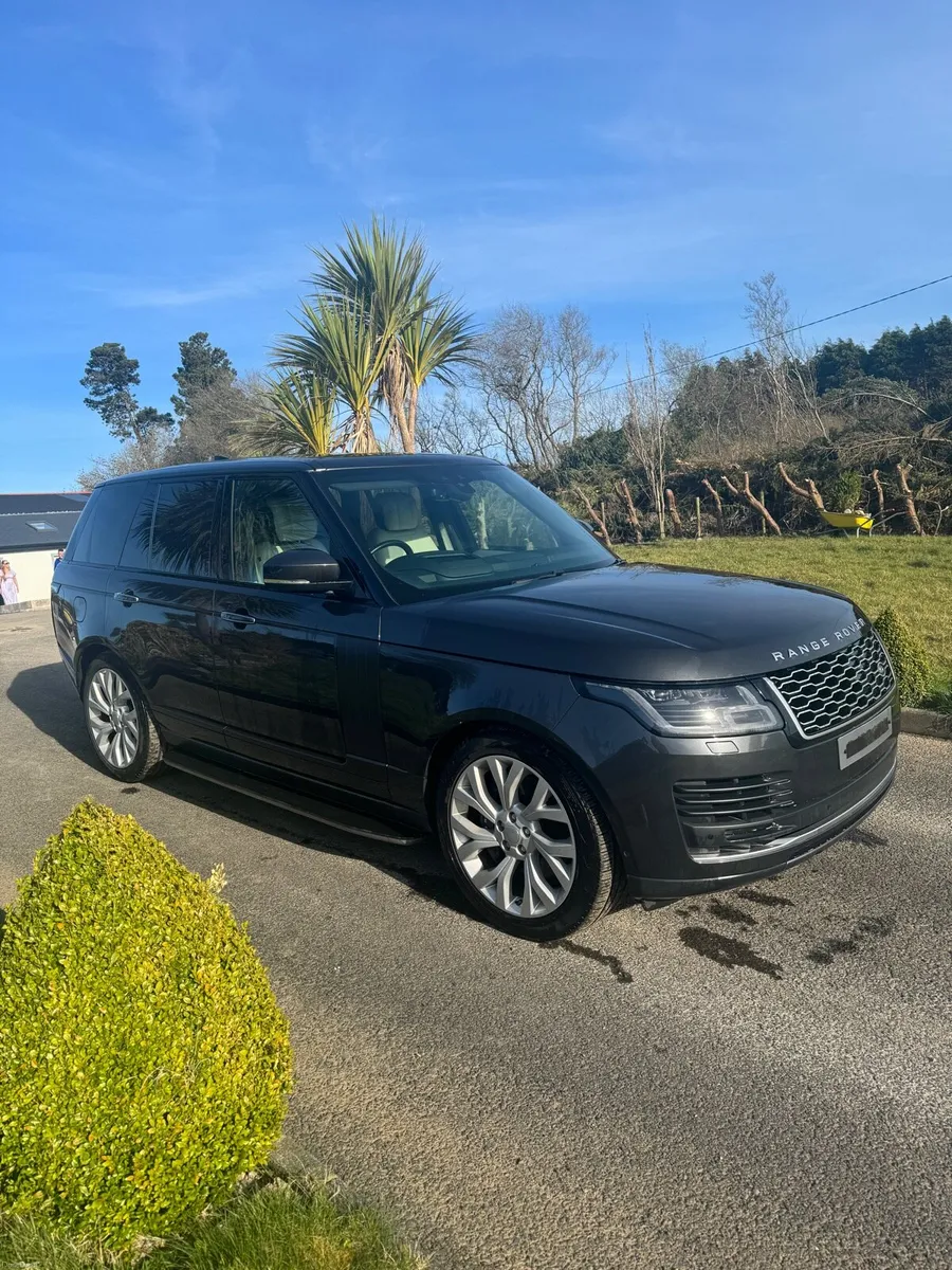 2020 land rover range rover P400E hybrid - Image 6