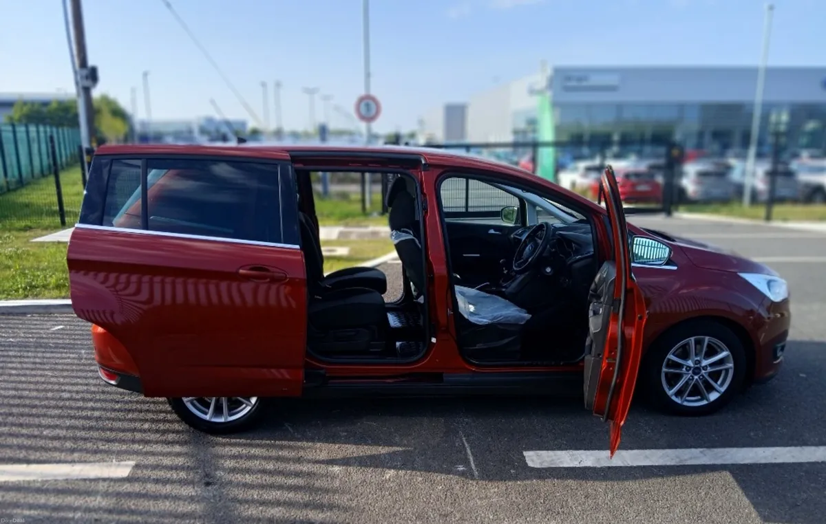 2016 Ford Grand C-Max 1.5 Diesel - Image 1