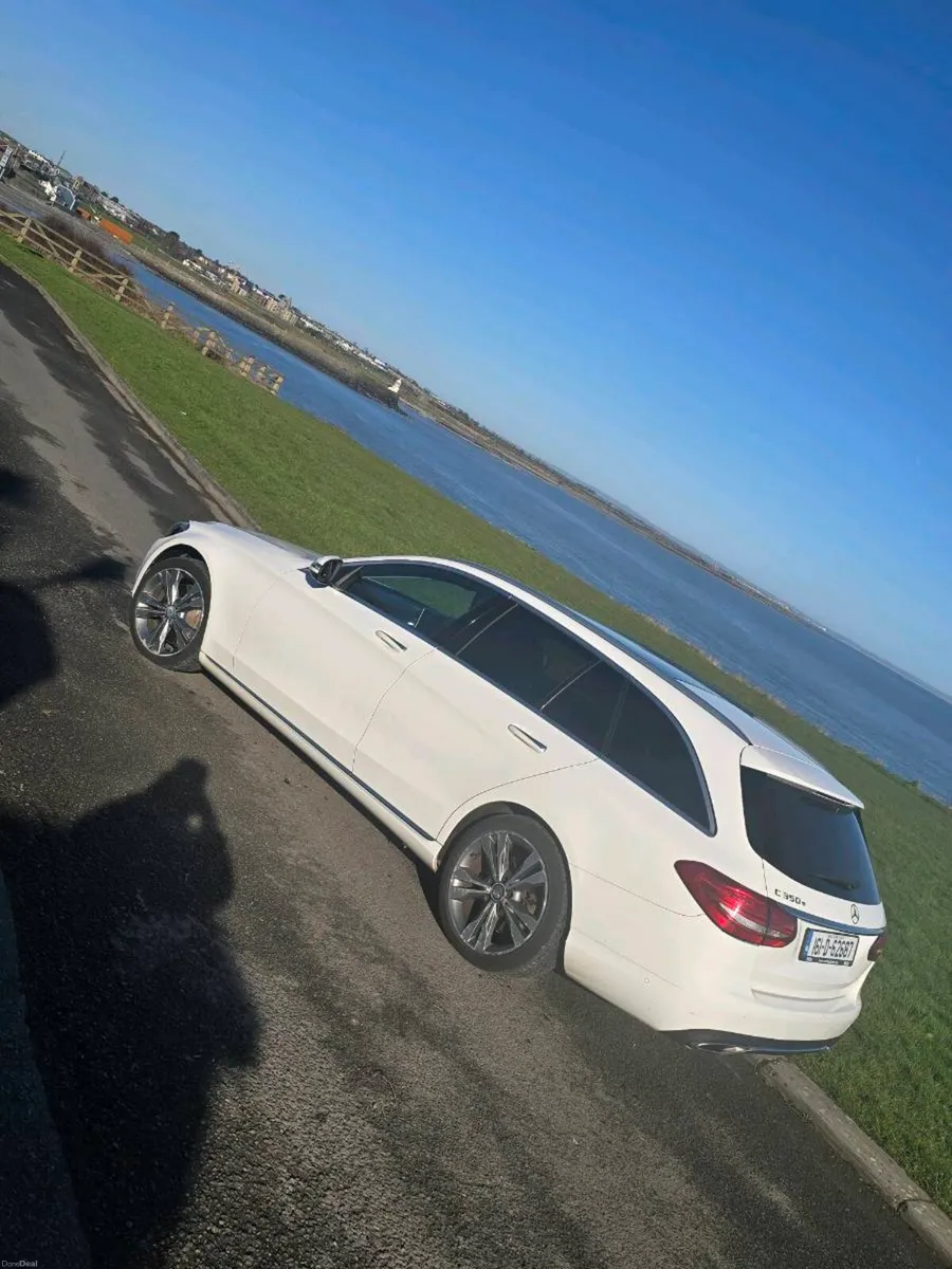 Mercedes C350e - Image 3