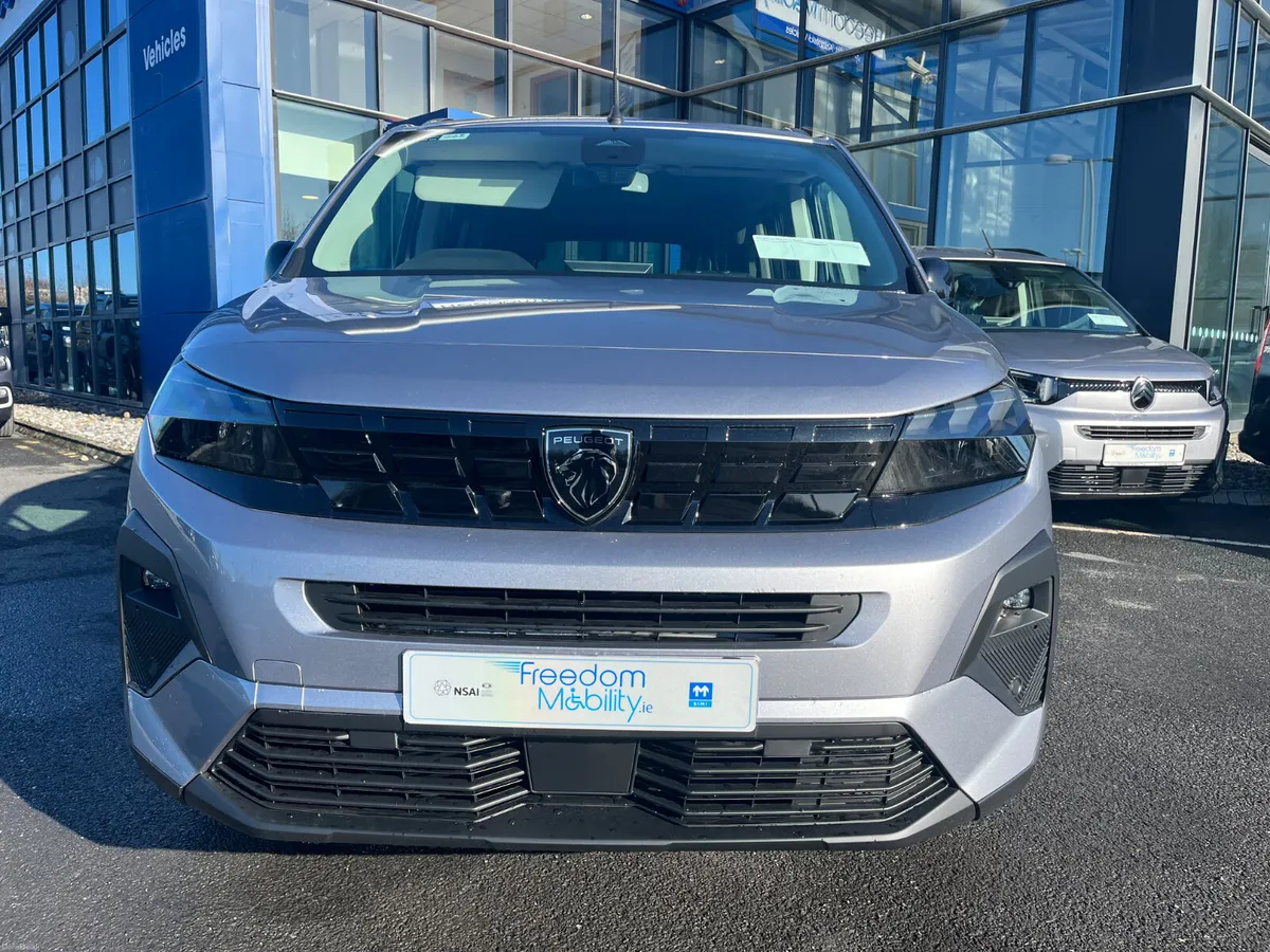 New Peugeot Rifter Wheelchair Accessible - Image 2