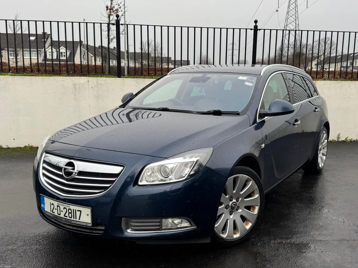 Opel Insignia 2.0 ELITE AUTOMATIC LEATHER - Image 1