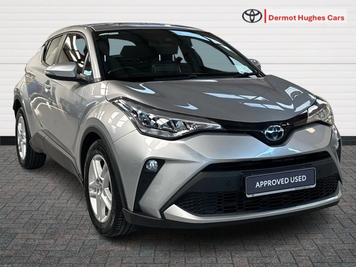 Toyota C-HR HYBRID LUNA 4DR AUTO - Image 1