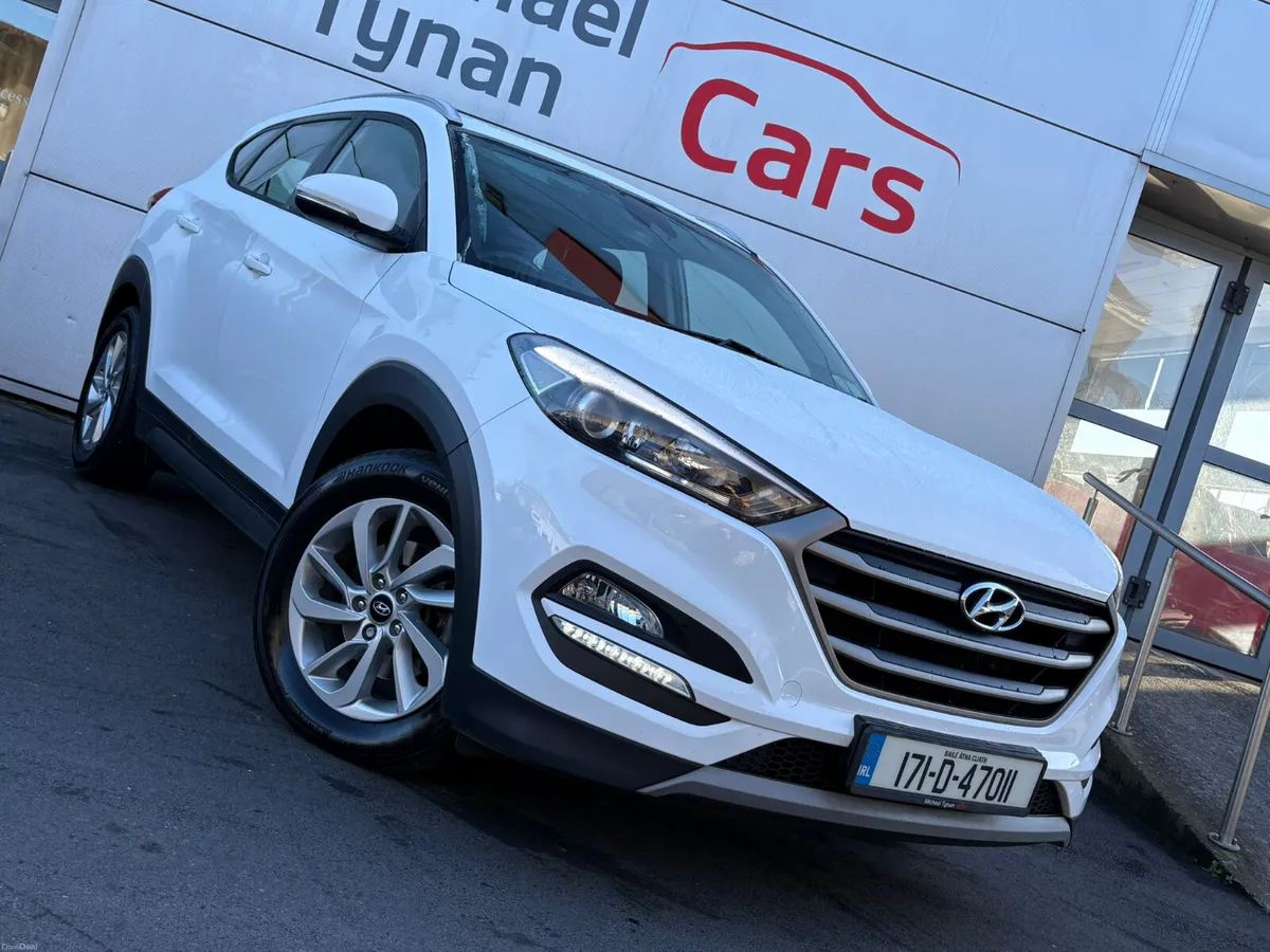 2017 Hyundai Tucson 2.0 Diesel SE Nav, 17” - Image 3
