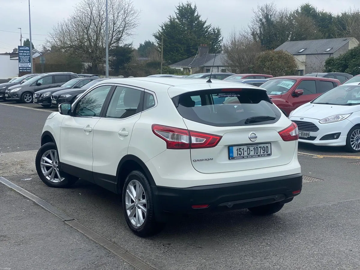 Nissan Qashqai 2015 1.2 petrol - Image 4
