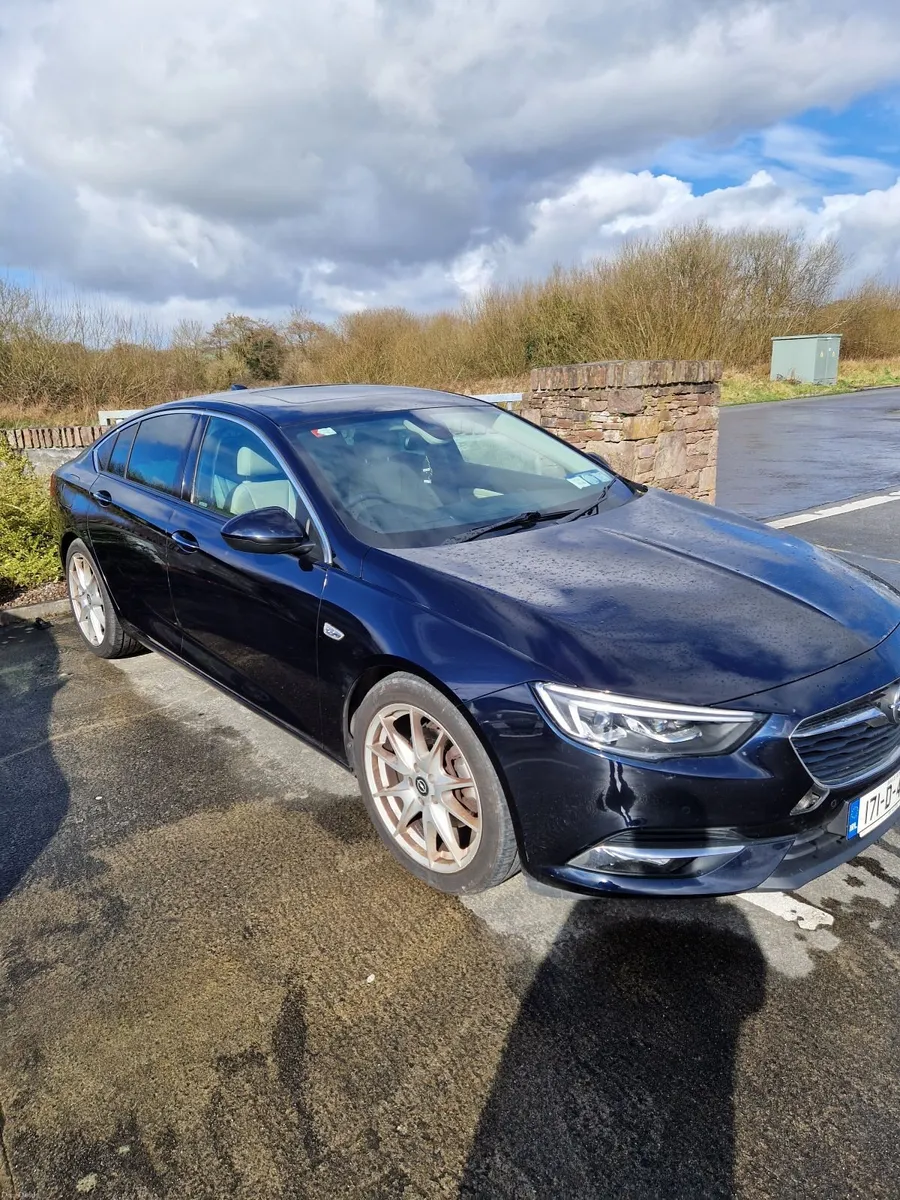 Opel Insignia 2017 - Image 1