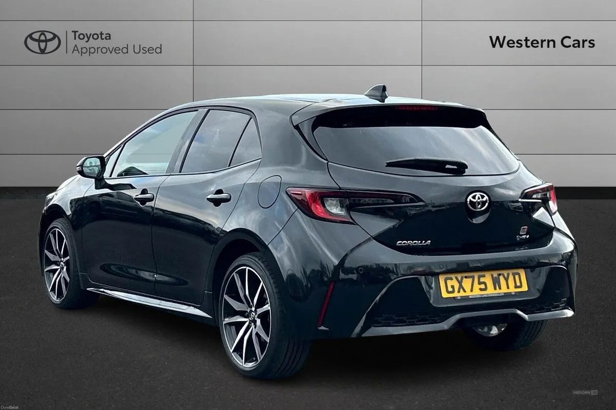 Toyota Corolla 1.8 VVT-h GR SPORT CVT Euro 6 (s/s) - Image 4