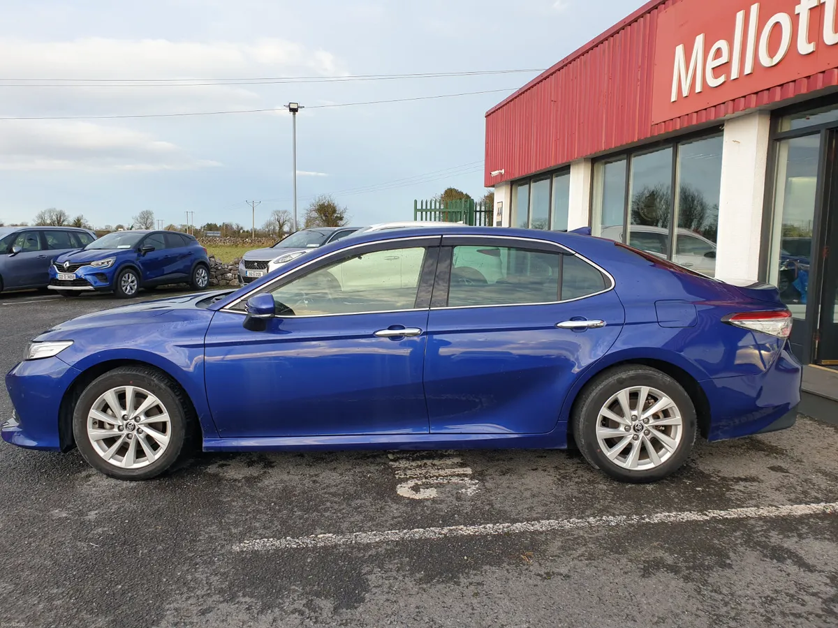 TOYOTA CAMRY 2.5 HYBRID**FULL LEATHER** - Image 3