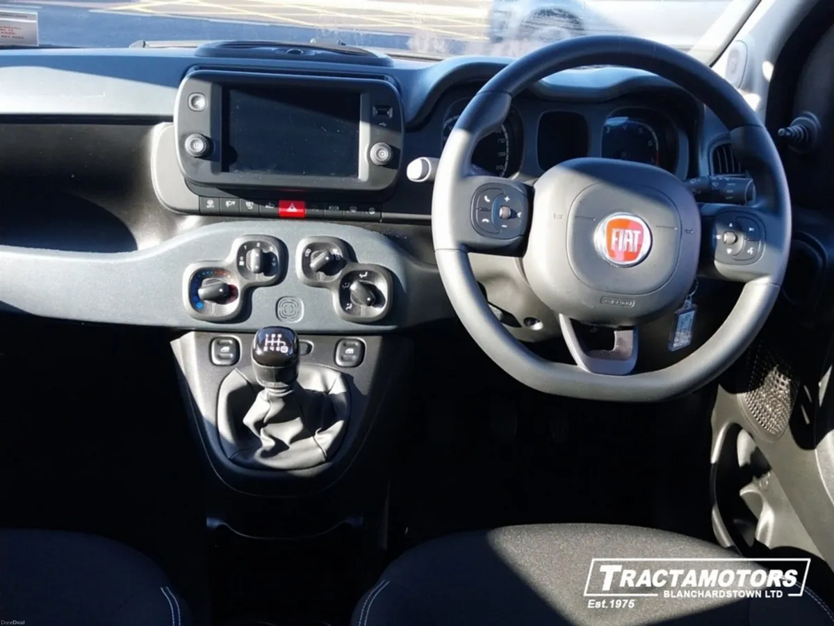 Fiat Panda 1.0 CROSS 5DR - Image 2