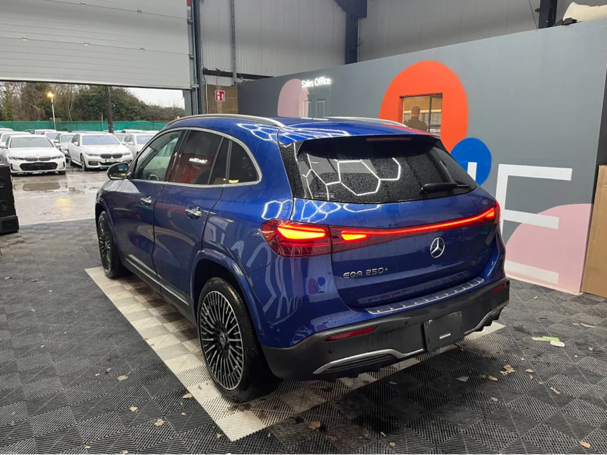 Mercedes-Benz EQA €46950 2025 MERCEDES-BENZ EQA 25 - Image 4