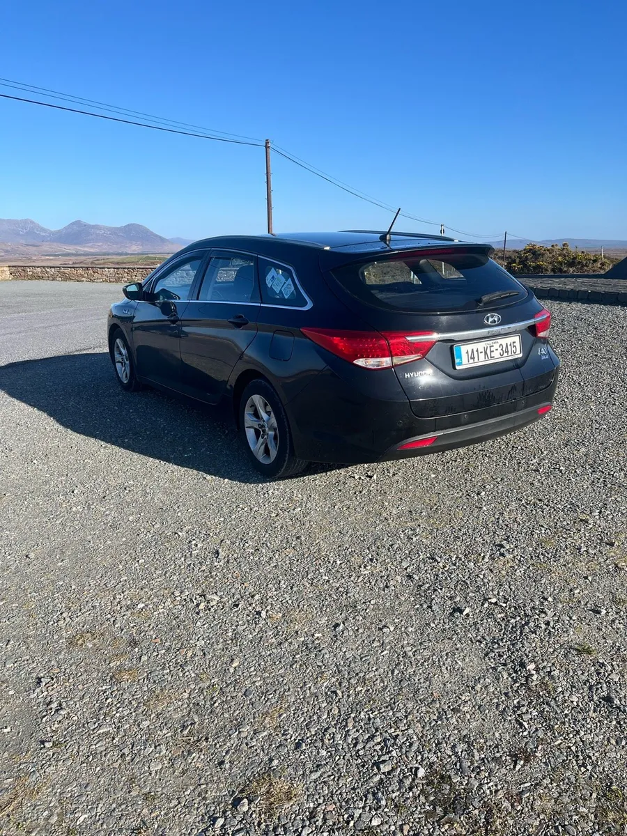 Hyundai i40 estate - Image 4