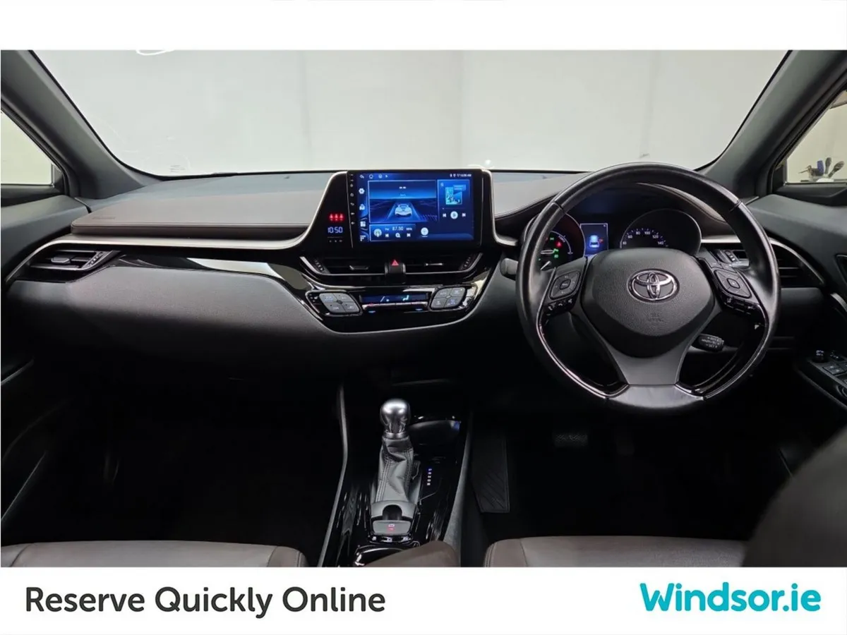 Toyota C-HR G 1.8 Hybrid *Top spec* - Image 4