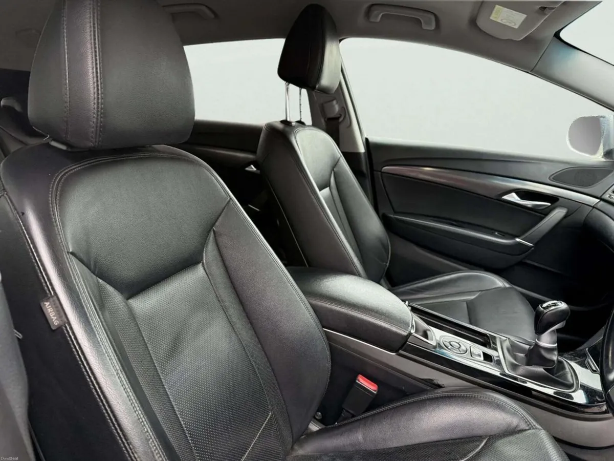 Hyundai i40 Tourer Executive 5DR - Image 4