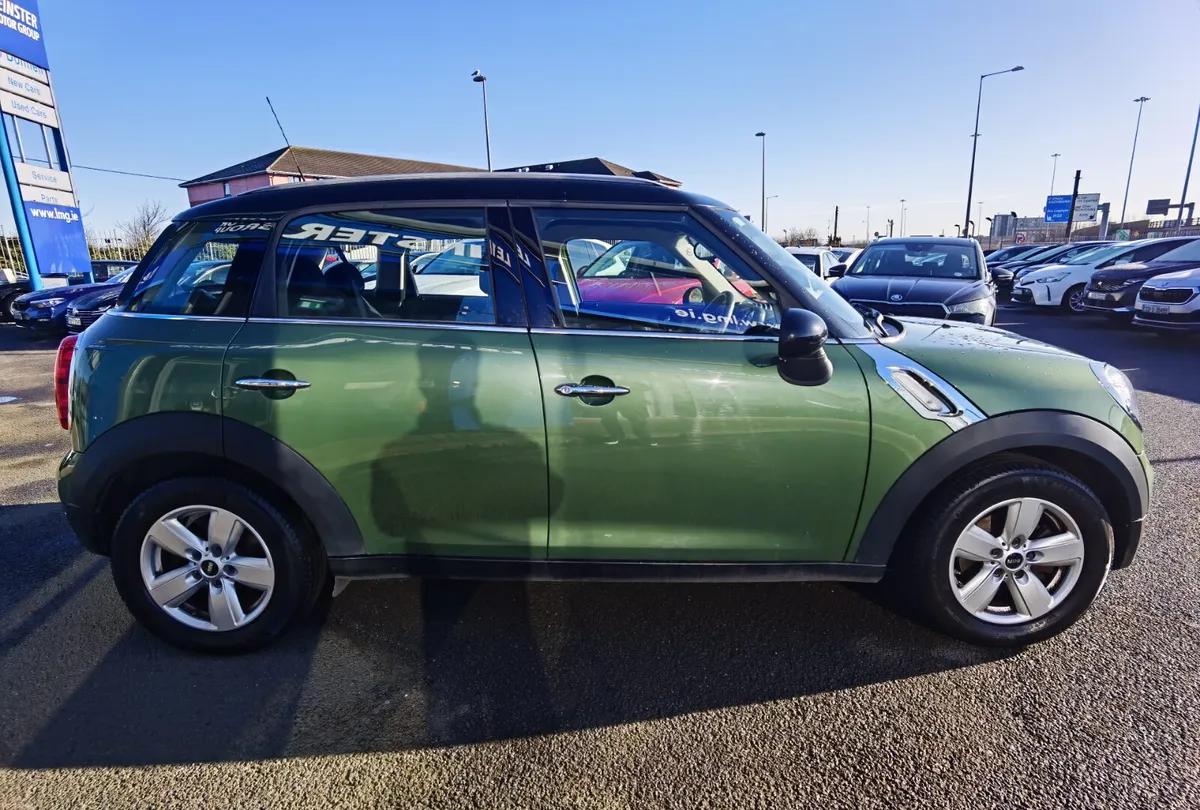 MINI COUNTRYMAN 1.6 DIESEL - Image 4