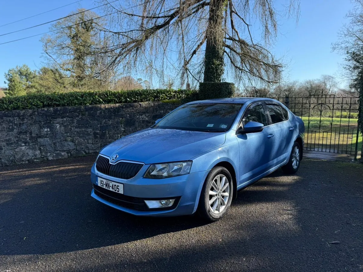 2015 Skoda Octavia Ambition 1.6 TDI - Image 1