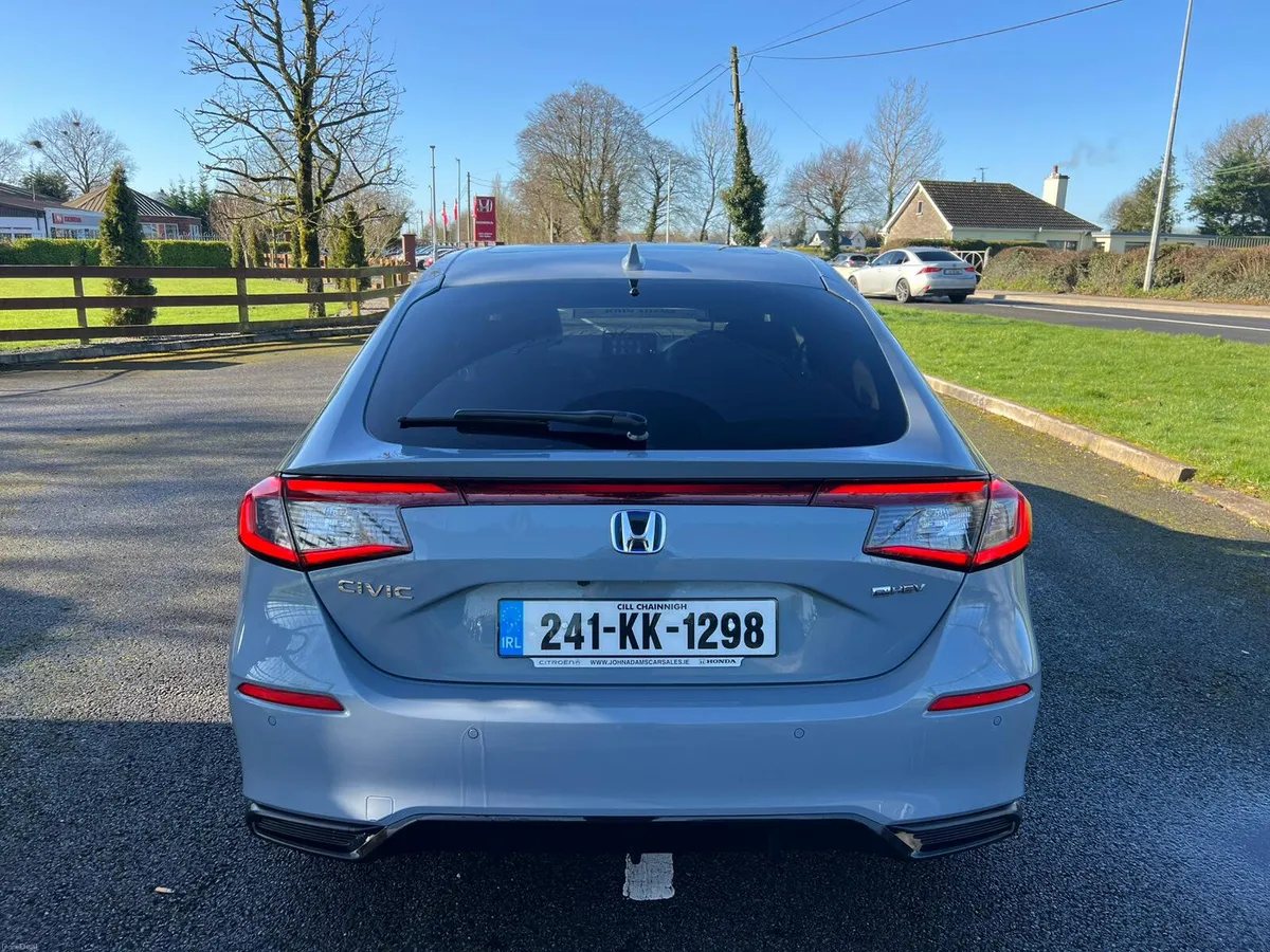 Honda Civic Advance e:HEV 2024 - Image 4