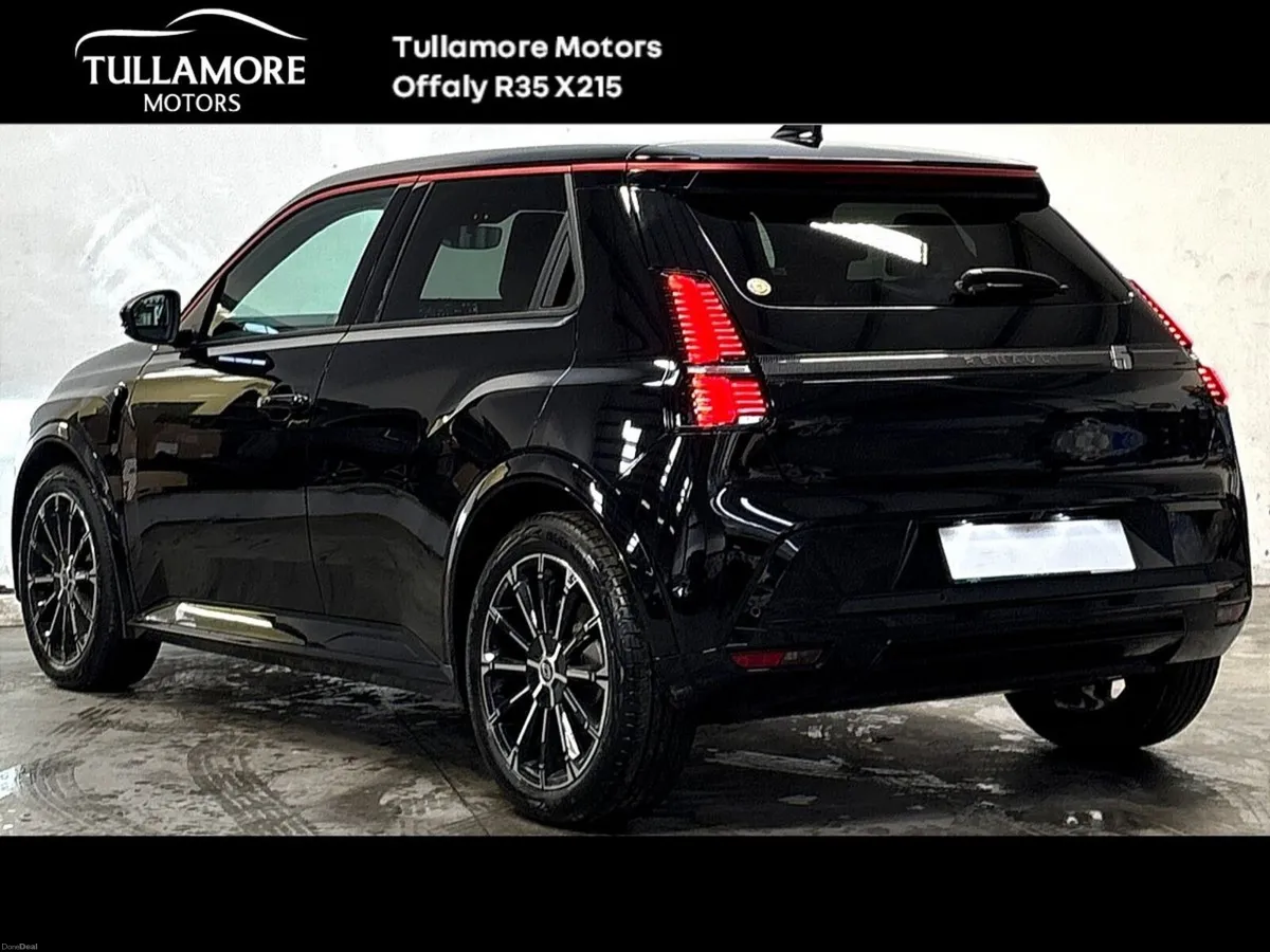 Renault 5 E-Tech ICONIC 52 kwh - Image 3