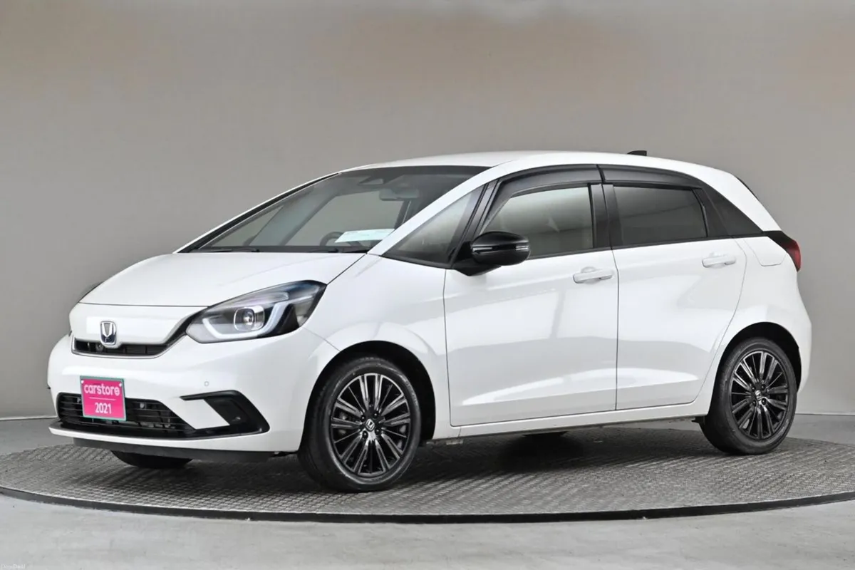 Honda Fit 1.5 E-CVT HEV **CASA EDITION **9" ANDROI - Image 4