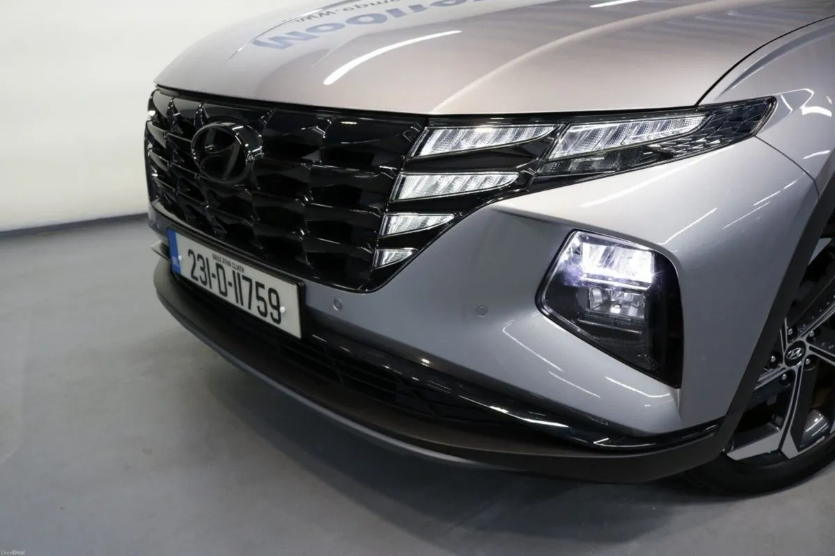 Hyundai Tucson HYBRID EXECUTIVE PLUS 1.6L PETROL A - Image 3