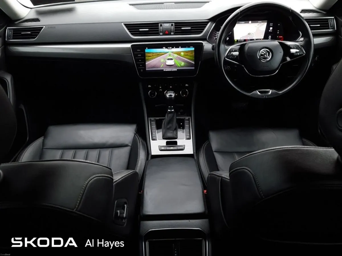 Skoda Superb **SAT NAV**HEATED SEATS**AUTOMATIC** - Image 2