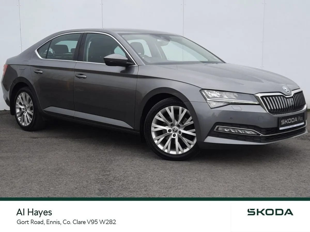 Skoda Superb **SAT NAV**HEATED SEATS**AUTOMATIC** - Image 1