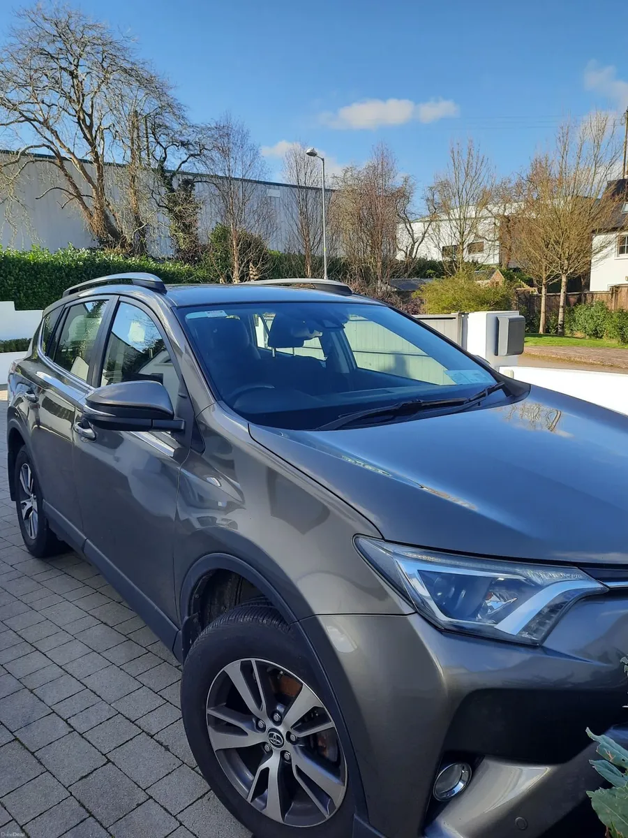 Top class Toyota RAV4 Luna Sport 2017 - Image 1