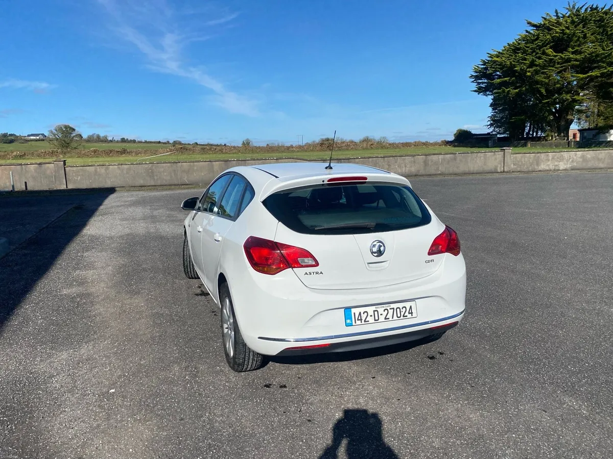 Astra 1.3 diesel .New NCT April 2027, Taxed . - Image 3