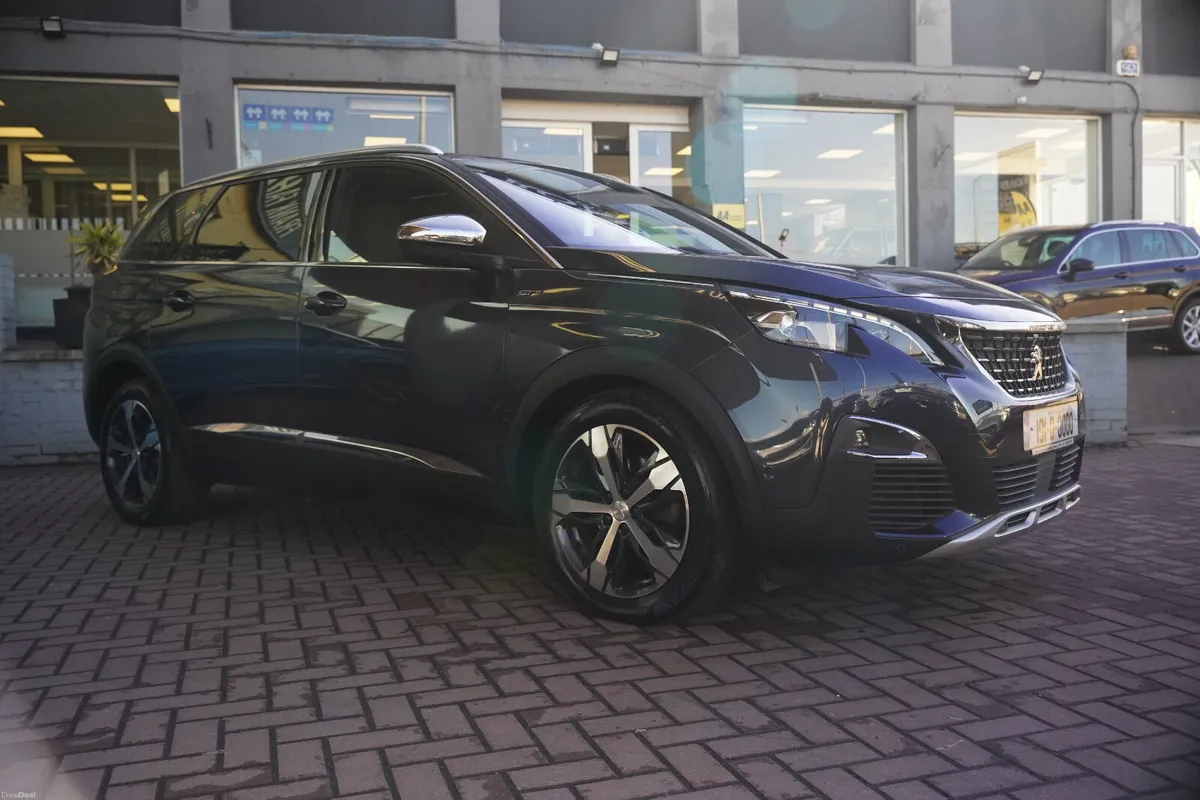 2.0HDI GT-LINE EDITION  5DR 7 SEATER AUTOMATIC  // - Image 2