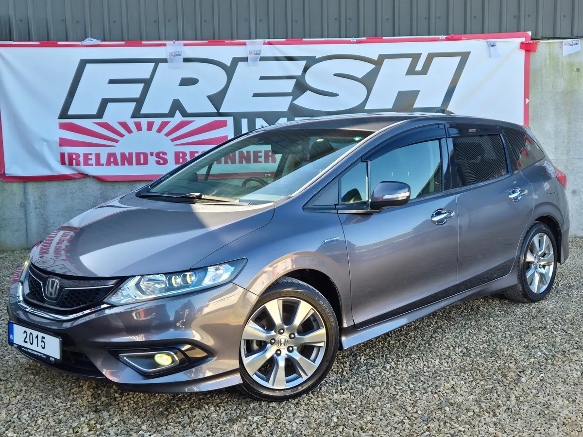 HONDA JADE HYBRID AUTOMATIC lowkm - Image 2