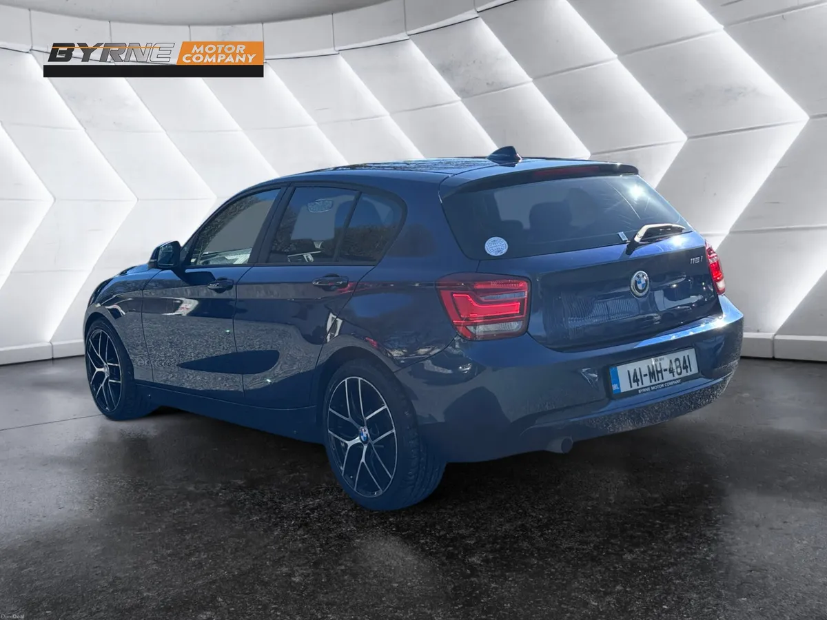 BMW 116i ES AUTO 2014 - Image 4