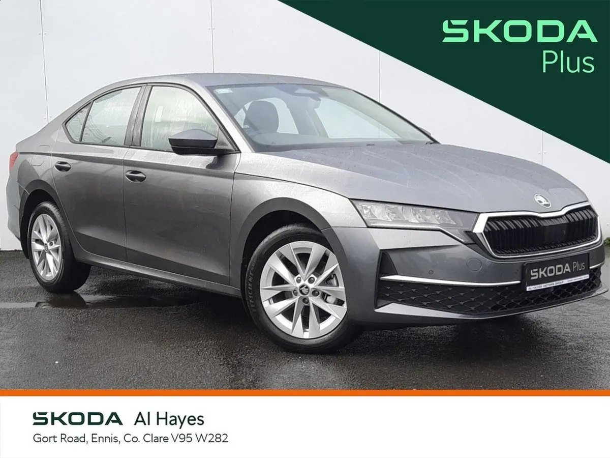 Skoda Octavia **FOR IMMEDIATE DELIVERY**PARKING PA - Image 1