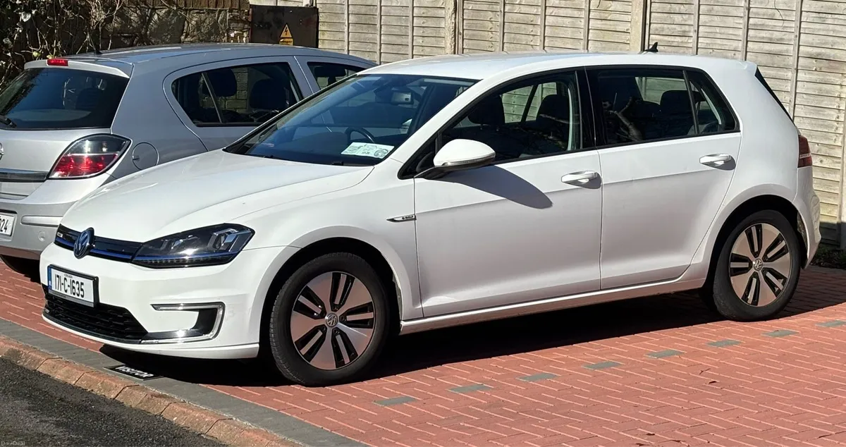 VW E-Golf 2017 - Image 1
