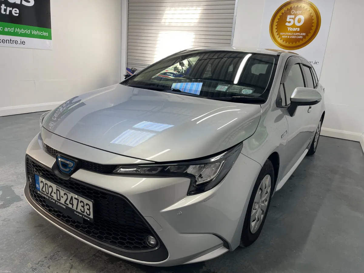 202 Toyota Corolla Hybrid 1.8 Automatic Touring - Image 4