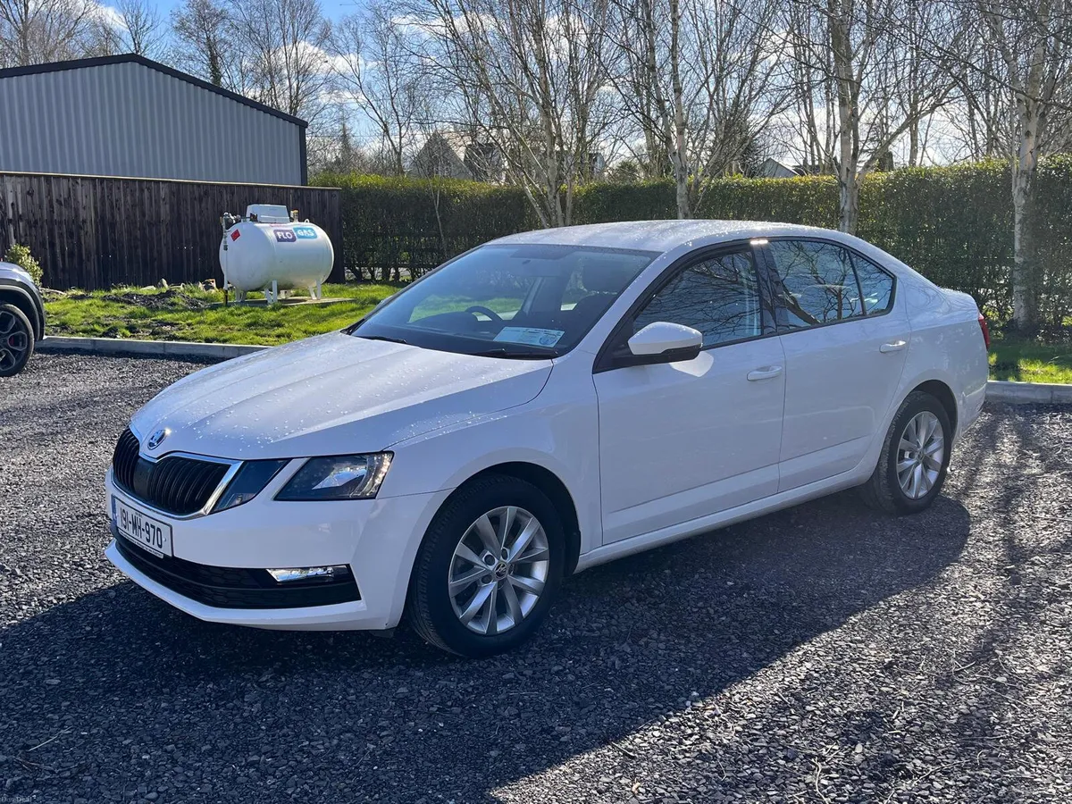 Skoda Octavia Ambition 1.0L TSI - Image 4