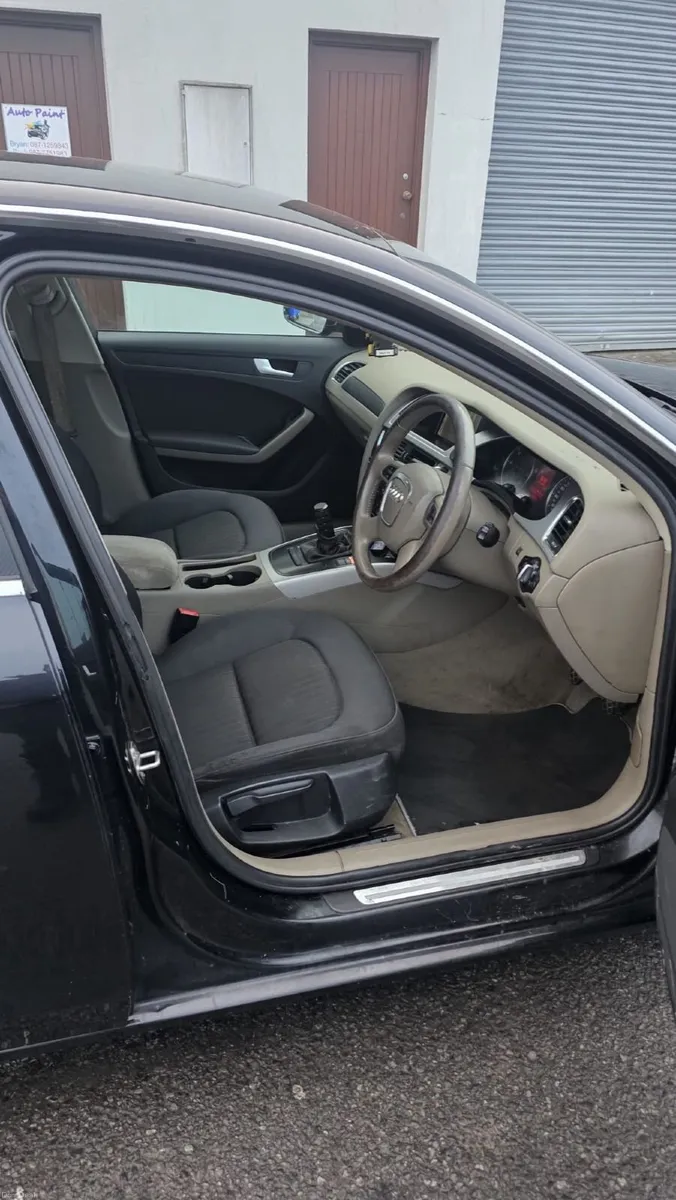 Audi A4 SEAT IBIZA AUTOMATIC - Image 2