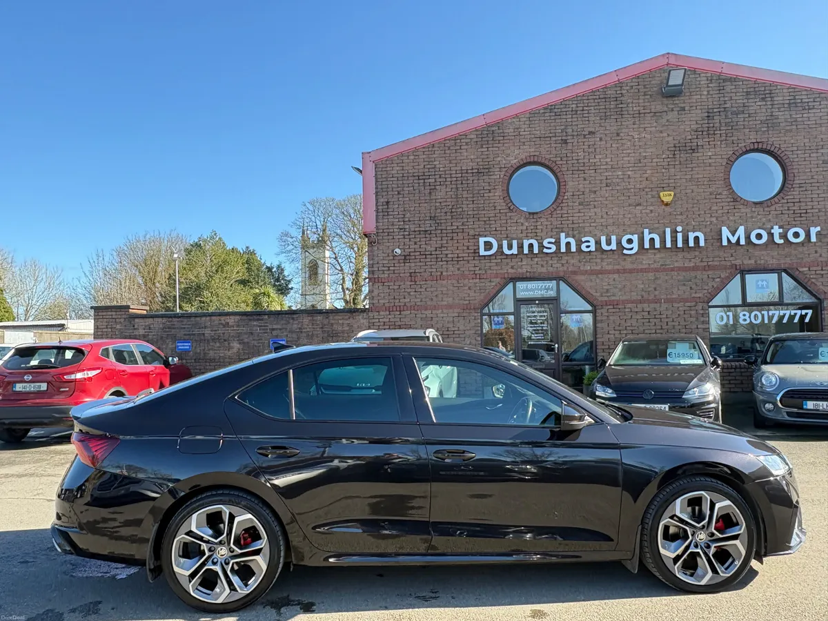 212 Skoda Octavia RS 2.0D VRS DSG *Low Kils* - Image 4