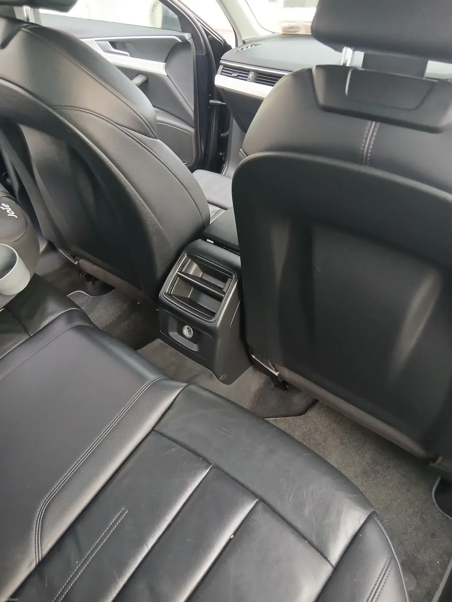 Audi A4 2018 - Image 2