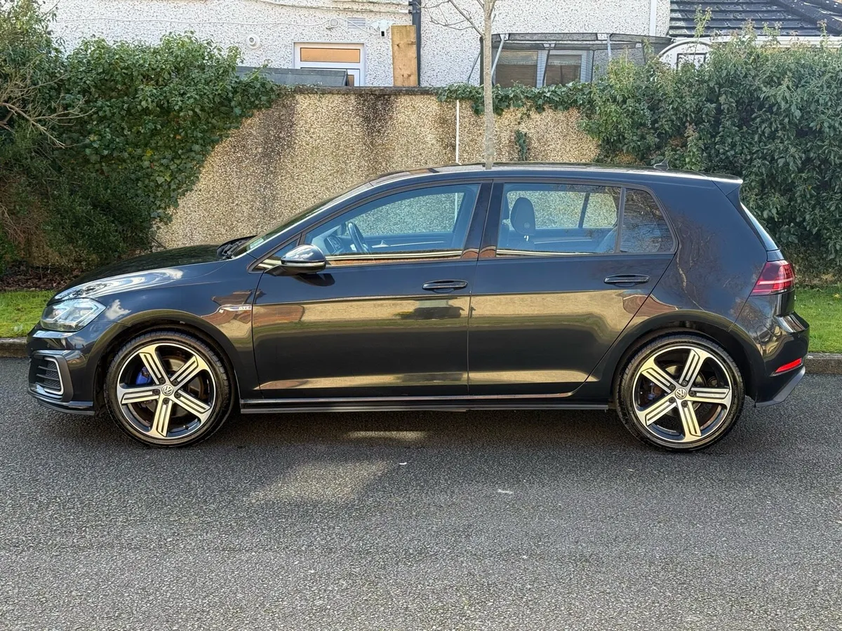 181 Volkswagen Golf GTE 142k kms NEW NCT 04/28 - Image 2