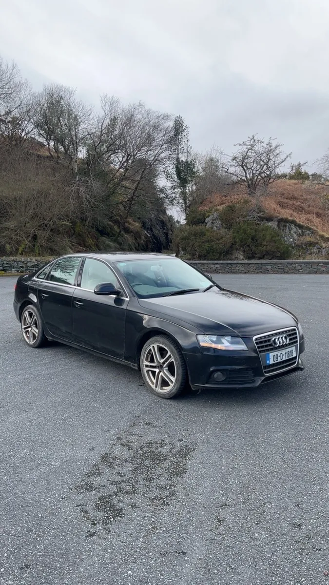 Audi A4 - Image 1