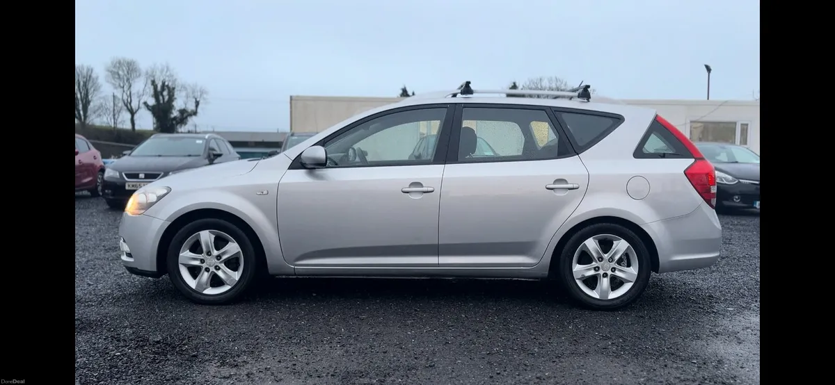 Kia Ceed 2012 1.6 diesel - Image 4