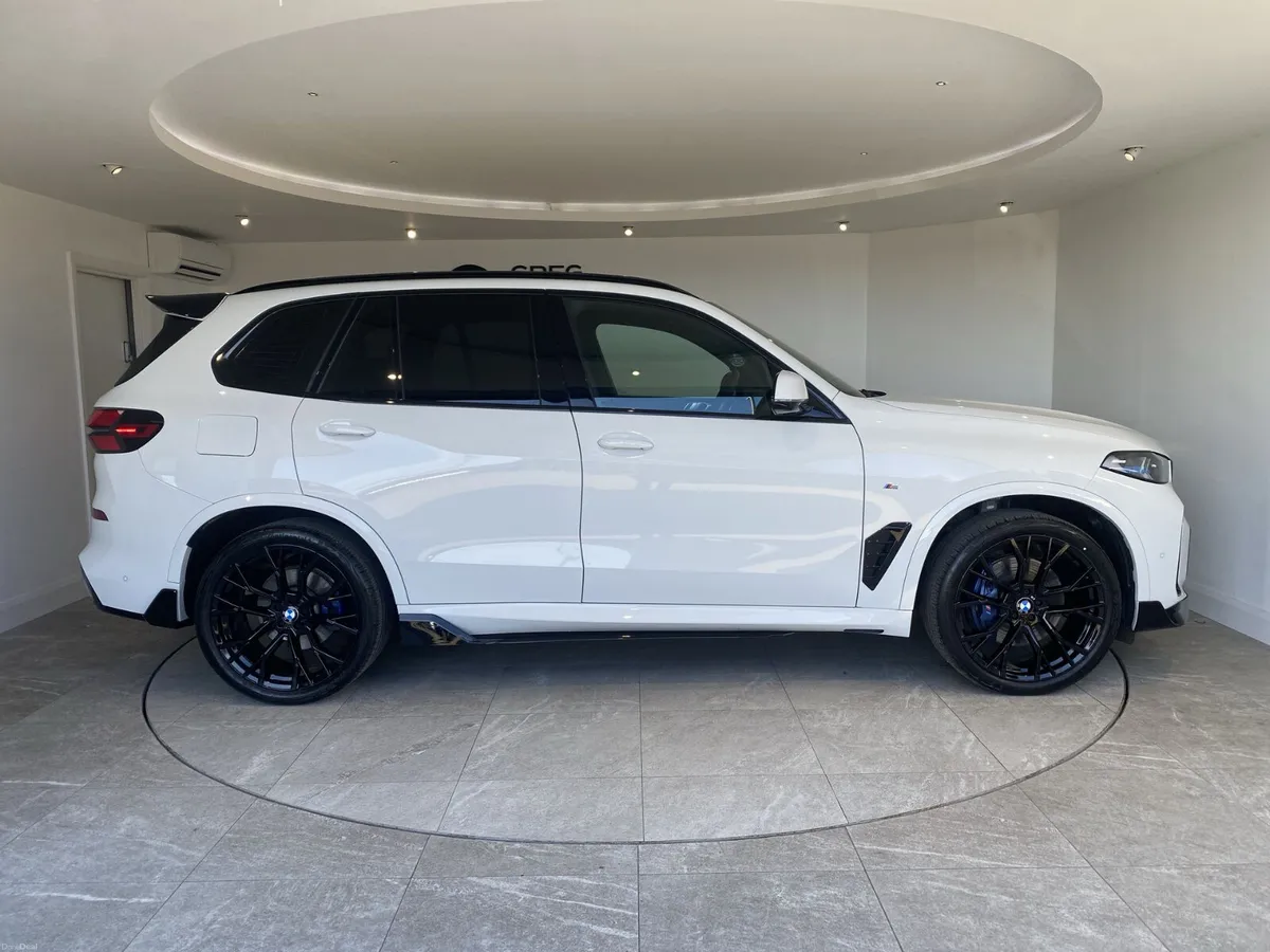 BMW X5 2025 - Image 4