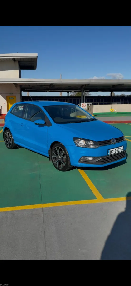 142 Volkswagen Polo 1.0 Petrol - ONLY 1 OWNER - Image 2