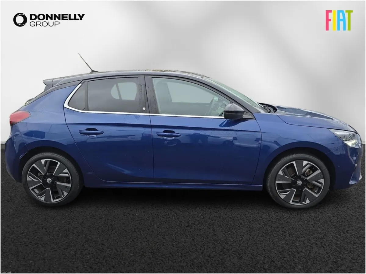 Vauxhall Corsa Electric Hatchback Elite Nav Premiu - Image 3